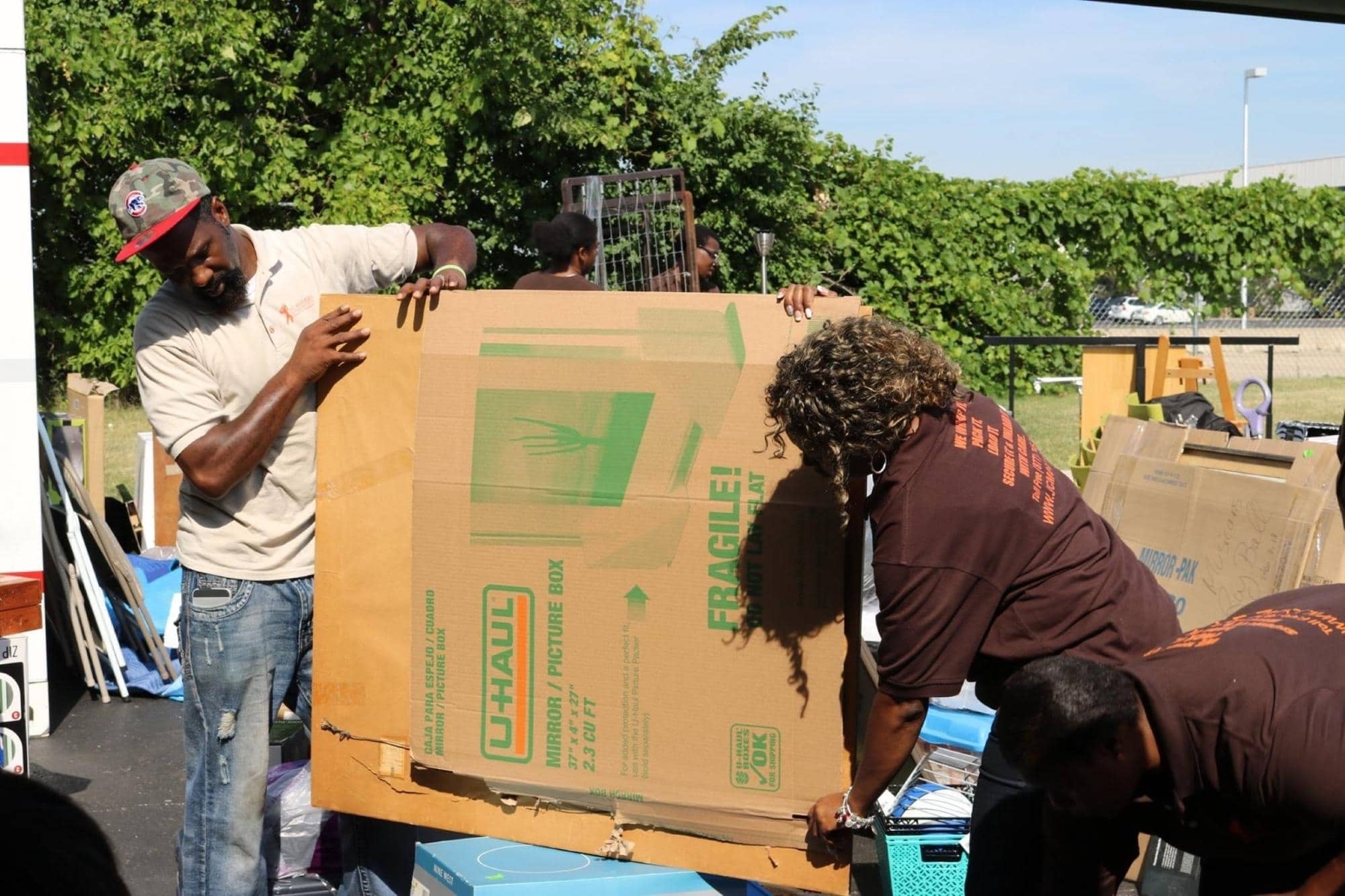 professional movers in broadview